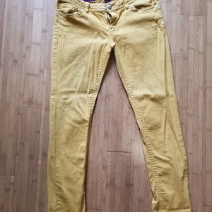 A.n.a. mustard color skinny Jean size 29/8